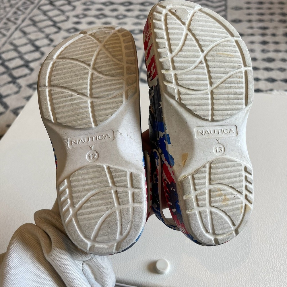 Nautica Kids Clogs Red White Blue Tie Dye Mismatched Sizes 12 and 13 Patriotic - Picture 5 of 5